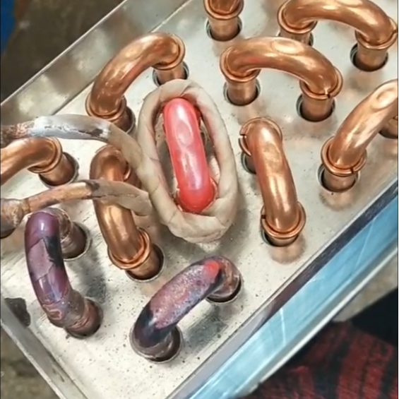 空調(diào)冷凝器焊接